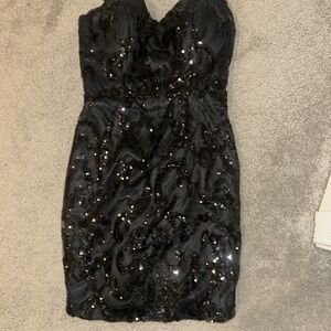 NEVER WORN Elegant Black Sequin Mini Dress